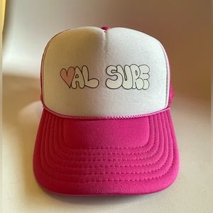 Val surf hat